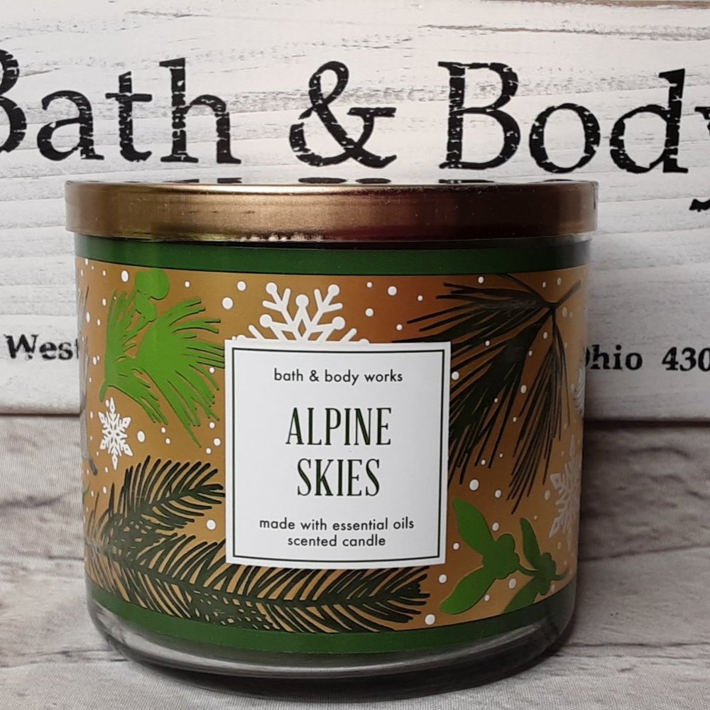 BATH & BODY WORKS           'ALPINE SKIES' 3-WICK CANDLE DECORATIVE WRAP